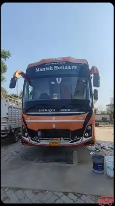 Manish Road Line Bus-Front Image