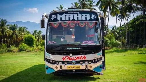 MAHA TRAVELS Bus-Front Image
