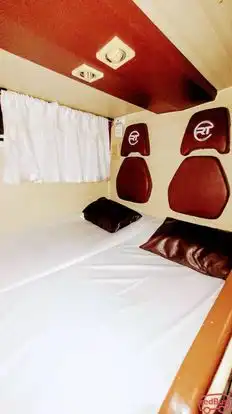 REDIGO BUS Bus-Seats Image