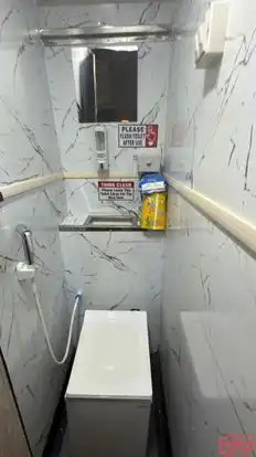 HARERAM MOTOR TRANSPORT Bus-Amenities Image