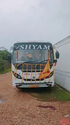 Vaishnav Gajraj Travels Bus-Front Image
