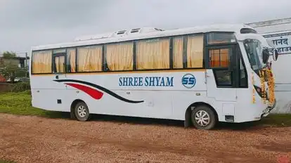 Vaishnav Gajraj Travels Bus-Side Image