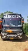 Shree Jee Bus Bus-Front Image