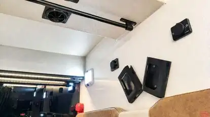 JJJ TRANSPORT Bus-Amenities Image
