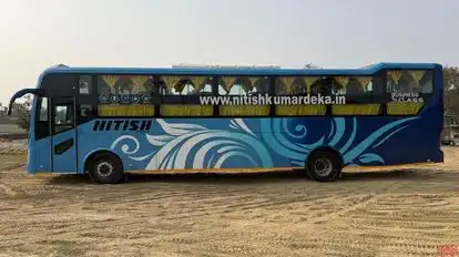 Nitish Roadkingg Bus-Side Image