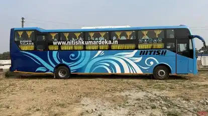 Nitish Roadkingg Bus-Side Image