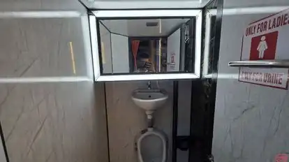 SHIV SAI ELITE TRAVELS Bus-Amenities Image