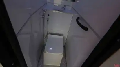 REDWINGE BUS Bus-Amenities Image