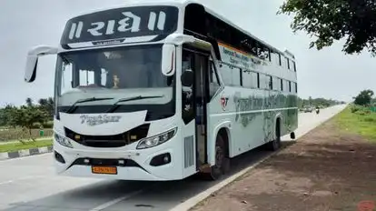 RADHE TRAVELS Bus-Side Image