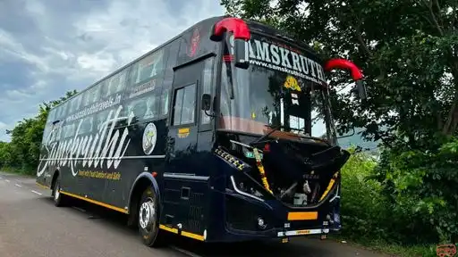  SAMSKRUTHI TRAVELS Bus-Front Image