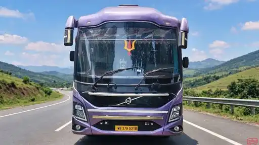 JINIA TRAVELS Bus-Front Image