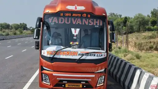 Yaduvanshi Holidays LLP Bus-Front Image