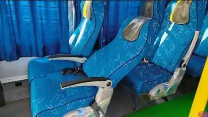 Zapate Express Bus-Seats Image