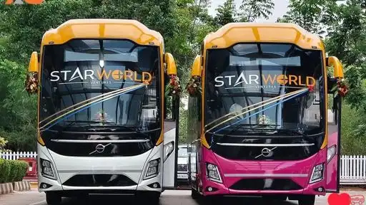 STAR WORLD HOLIDAYS Bus-Front Image
