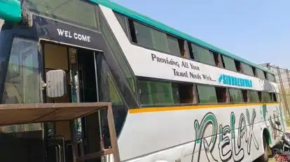 Shree Siddheshwar Travels Bus-Side Image