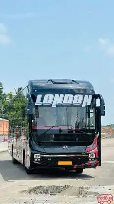 London Travel Lights Bus-Front Image