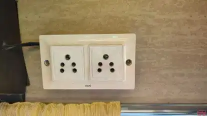 Shree Swami Samarth Travels Bus-Amenities Image