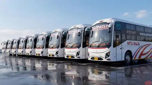 Singh Travels (NITU RAJA) Bus-Front Image