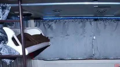 Shrinivas Tours and Travels Bus-Amenities Image