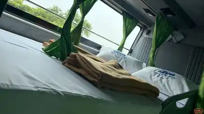 Sri Aruna Travels Bus-Seats Image