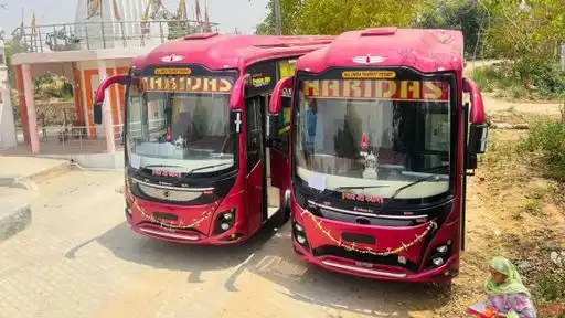 HARI DAS TOUR & TRAVELS Bus-Front Image