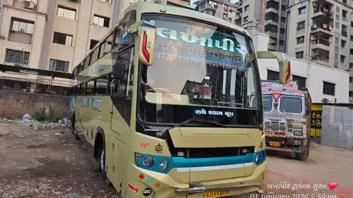 Shree Lakhapir Travels Bus-Front Image