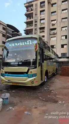 Shree Lakhapir Travels Bus-Front Image