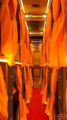 CONNECT KIAAN Bus-Amenities Image