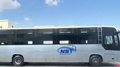 NEW SATNAM TRANSPORT BUS SERVICES Bus-Side Image