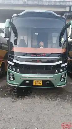 PV Holidays  Bus-Front Image