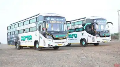 Shree Pramukhraj Travels Bus-Side Image