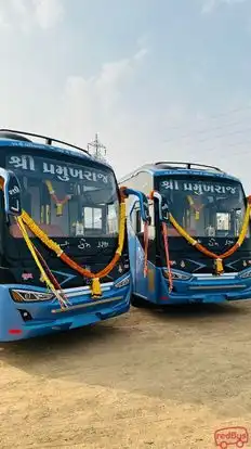 Shree Pramukhraj Travels Bus-Front Image