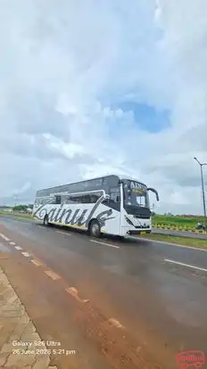 Zainuls Travels Bus-Side Image