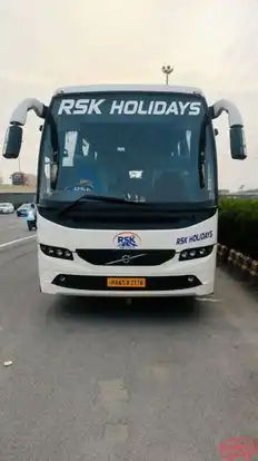 RSK HOLIDAYS Bus-Front Image