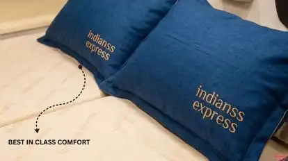 Indianss Express Bus-Amenities Image