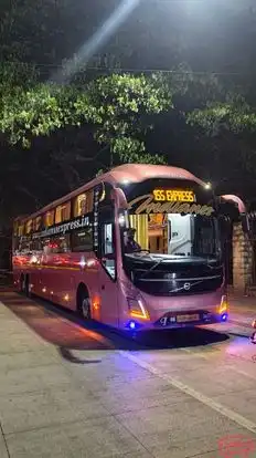 Indianss Express Bus-Front Image