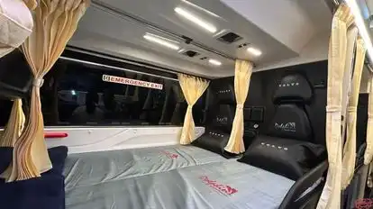 Dolphin  travel  house Bus-Seats Image