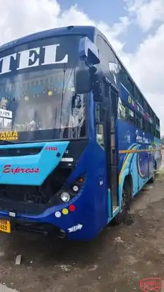 Heera Panna Travels Bus-Side Image