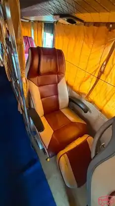 SRI VELAN TRANPORTS Bus-Seats Image