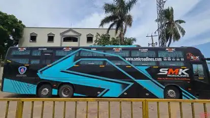 SMK Road Lines Bus-Side Image