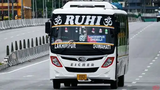Ruhi Travels Bus-Front Image