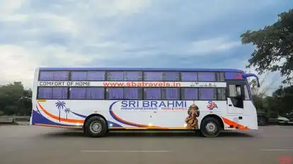 Sri Brahmi Annaporneshwari Tours & Travels Bus-Side Image