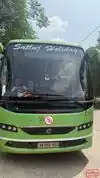 Satluj Holiday Bus-Front Image