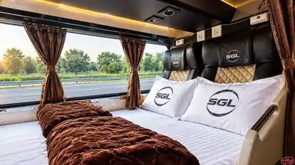 SRI GURUPADALINGESHWAR TOURS AND TRAVELS Bus-Seats Image
