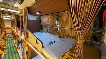 Tirupati Tours and Travels Bus-Amenities Image