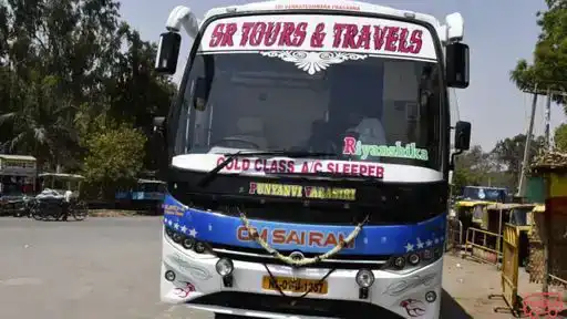 SR Tours and Travels Bus-Front Image