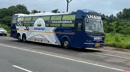 Gogte  Travels Bus-Side Image