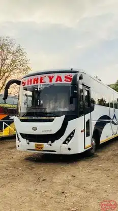 Gogte  Travels Bus-Front Image