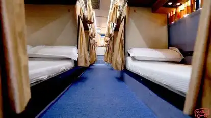 Raj Ratan Tours And Travels Bus-Seats layout Image