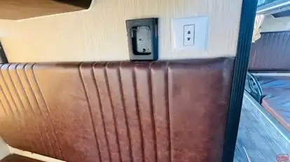 Citizen Bus Bus-Amenities Image